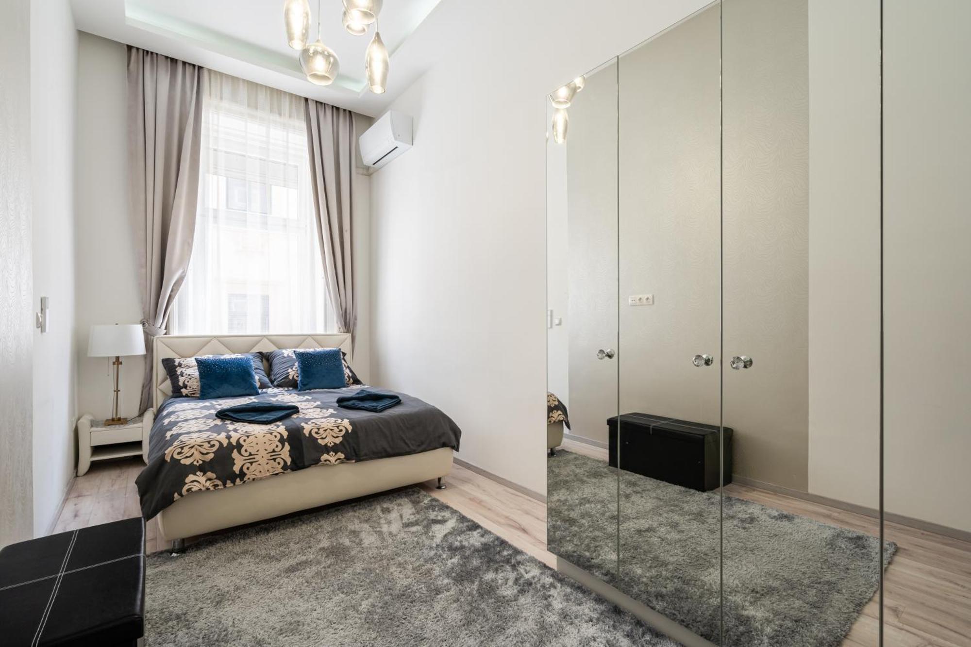 Kiraly 35 Luxury Apartment With Free Parking Budapest Exterior photo