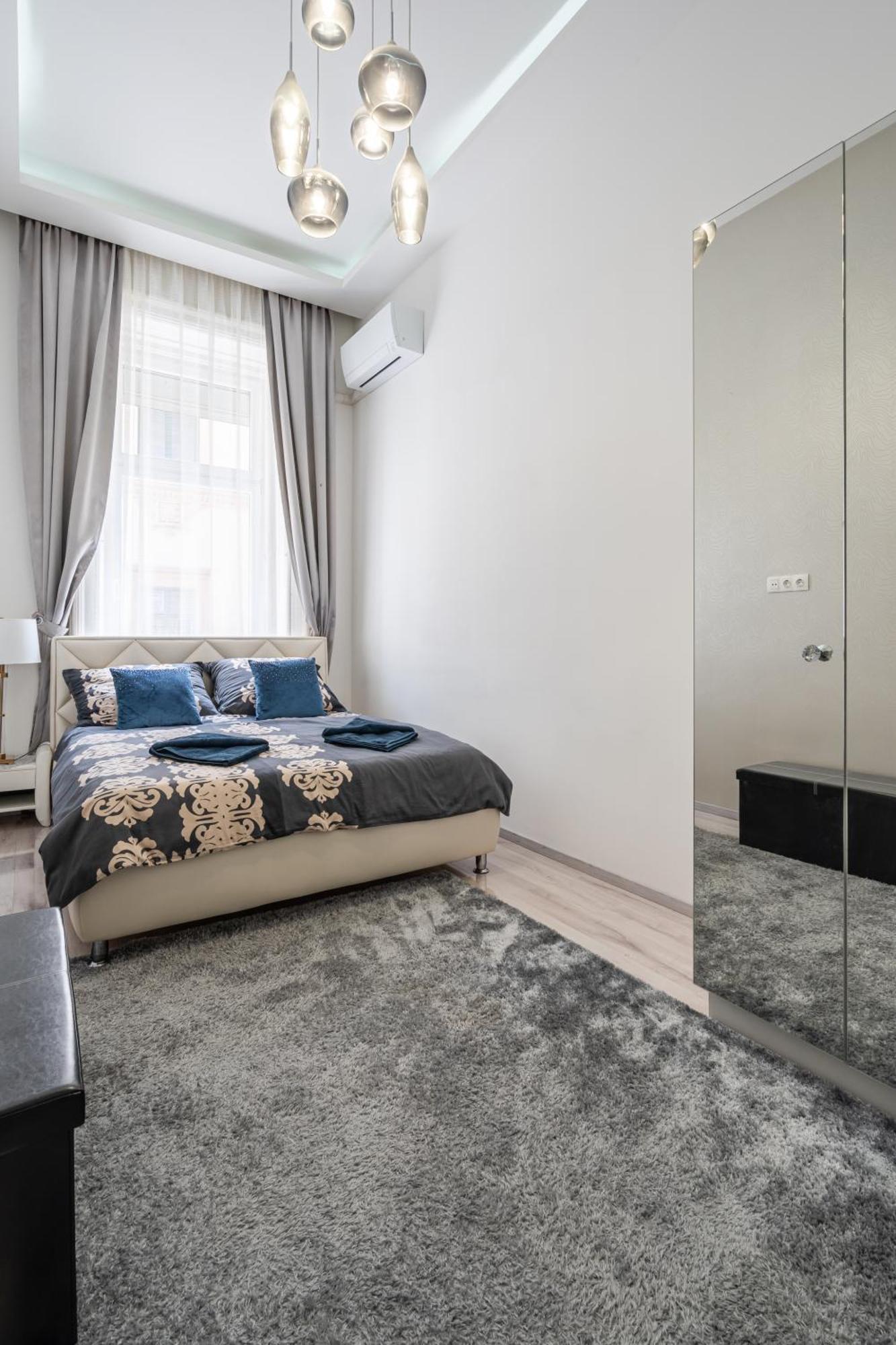 Kiraly 35 Luxury Apartment With Free Parking Budapest Exterior photo