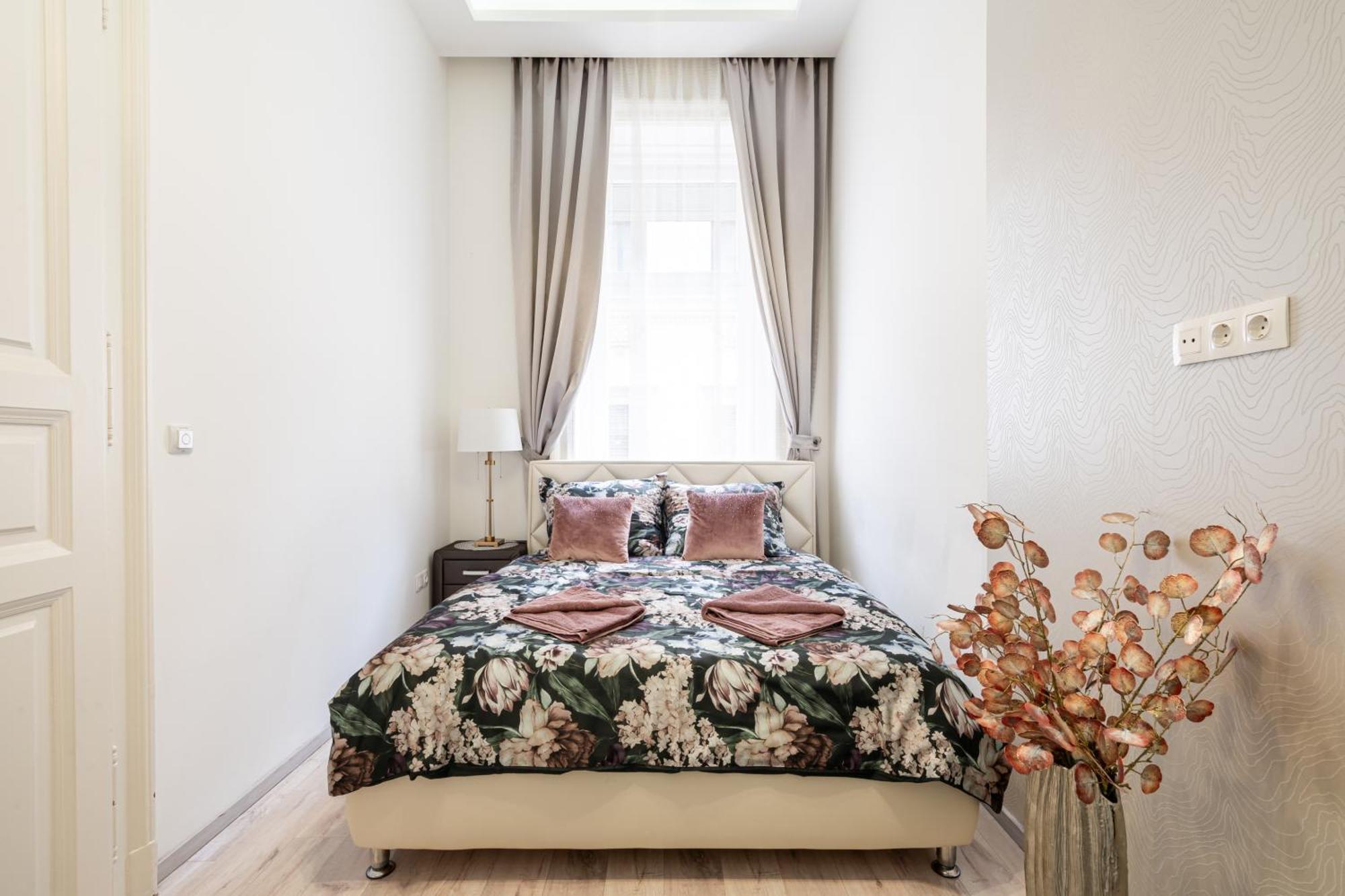 Kiraly 35 Luxury Apartment With Free Parking Budapest Exterior photo